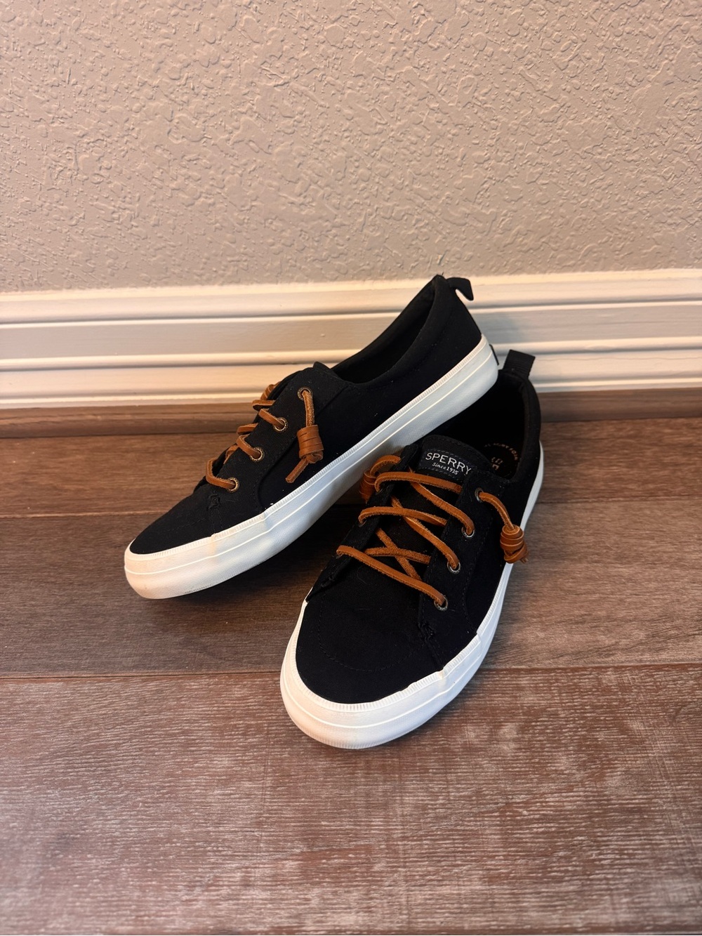 Sperry crest vibe size women’s size 9